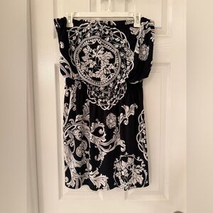 White House Black Market Black and White Sheath Strapless Mini Dress